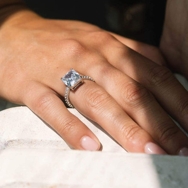 Radiant Cut Diamond Ring -White Gold