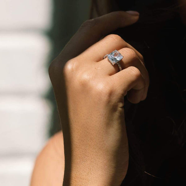 Radiant Cut Diamond Ring -White Gold