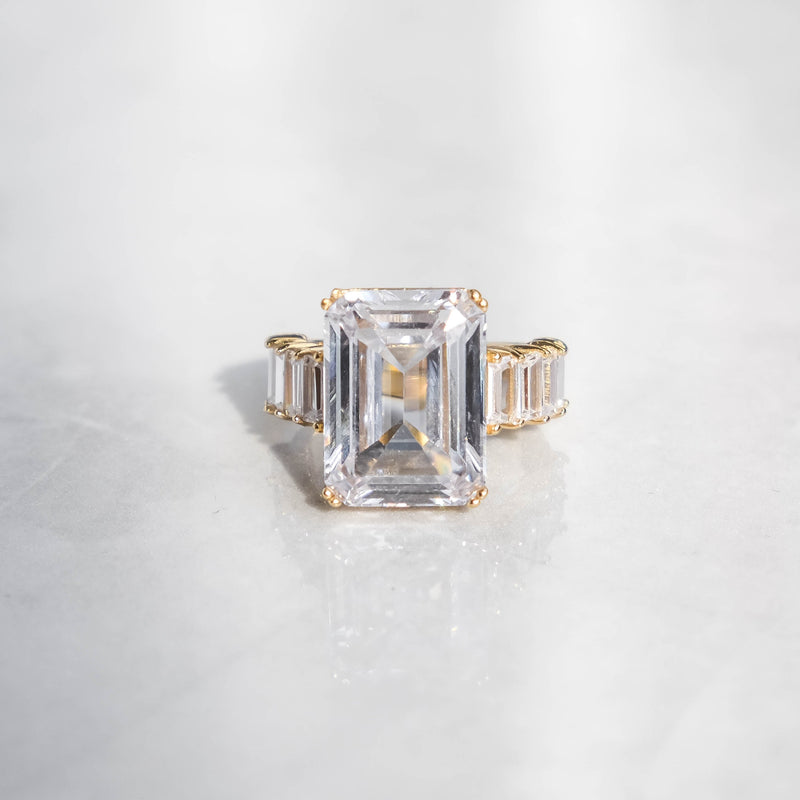 Emerald Cut Diamond Ring - Gold